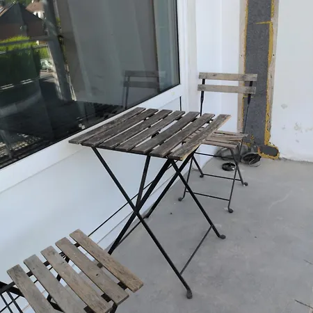 Schoene Monteurwohnung Langenfeld דירה