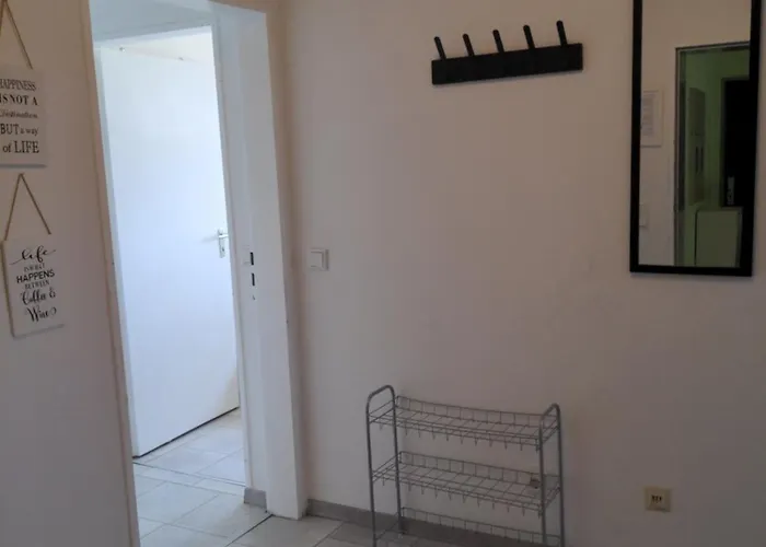 Schoene Monteurwohnung Langenfeld Appartement