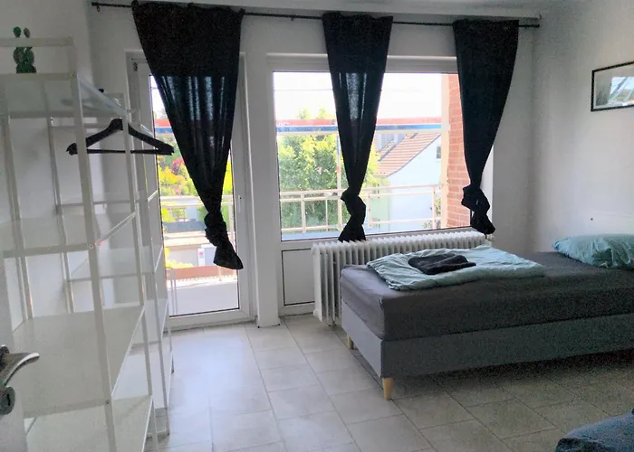 Appartement Schoene Monteurwohnung Langenfeld